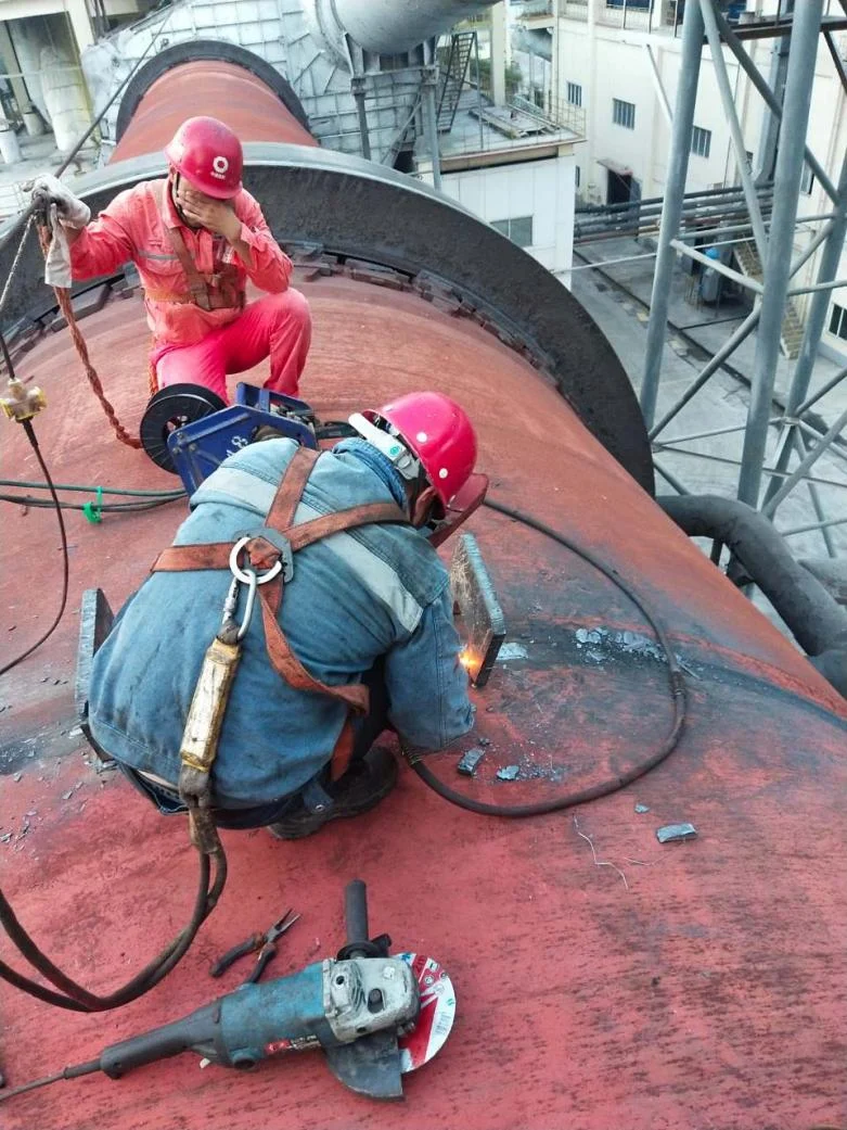 Rotary-kiln shell crack restoration